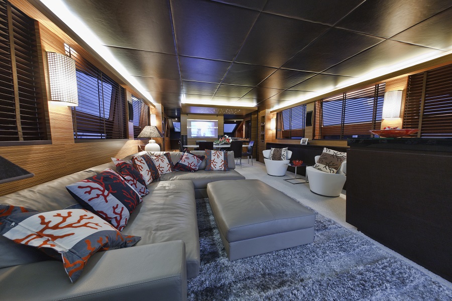 Luxury at Sea: Smart Technology for Custom Yacht Interiors 