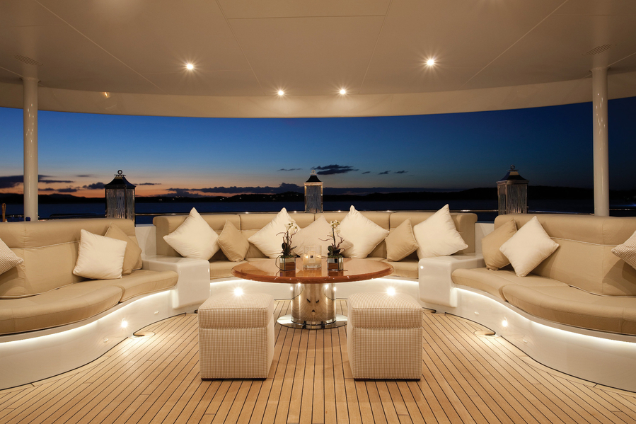 Experience the Ultimate Luxury with a Yacht Automation System